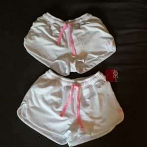 NWT Girls Bundle of White Shorts Size Small